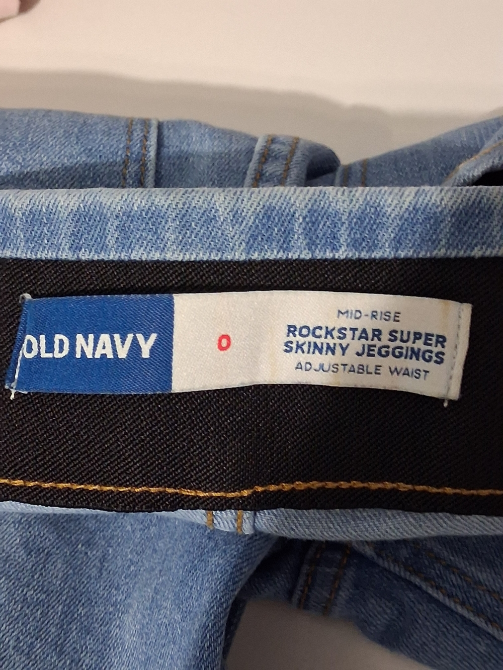 Old Navy Mid-Rise Rockstar Super Skinny Jeggings in Light Blue